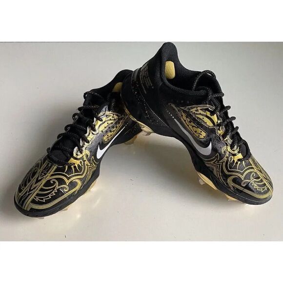 Nike Alpha Huarache Elite 3 Low Black Gold Men’s Size 7 Baseball Cleats NEW